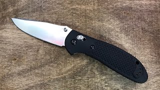 Benchmade 551S30V Griptilian [upl. by Itsuj]