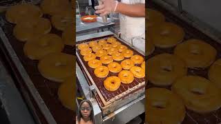 Impressive way to decorate doughnuts food cooking viralvideo [upl. by Uot]