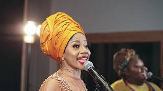 Kelly Khumalo ft Hlengiwe  Esphambanweni Acoustic [upl. by Yhtuv]