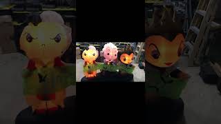 Inflating Disney Villians Halloween Inflatable [upl. by Yaned365]