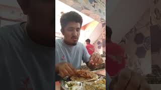 Khane ho ta 😆 indianstreetfood sandyvlogs youtubeshorts foodlover [upl. by Baumbaugh]