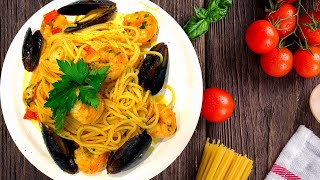 Spaghetti ai gamberi e cozze 🇮🇹 ricetta semplificata Pronti in 5 minuti scoglio [upl. by Villiers880]