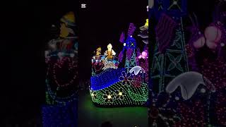 Disneys Main Street Electrical Parade Finalè [upl. by Renato]