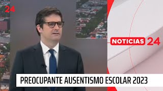 Centro quotAcción Educarquot se refiere a preocupante ausentismo escolar en 2023  24 Horas TVN Chile [upl. by Ibbison597]