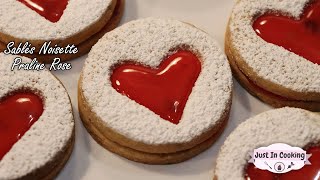 ♡ Recette de Sablés à la Noisette et aux Pralines Roses pour la SaintValentin ♡ [upl. by Ailemac]