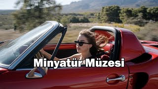 Minyatür Müzesi  Karamel Müzik Sözleriyle [upl. by Dewitt208]