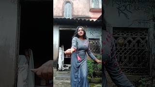 Boombai se gayi poona bollywood song music hindisong hindisong funny bollywoodsongs [upl. by Good]