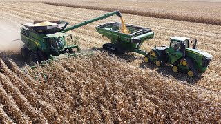 John Deere X9 1000 Harvesting Corn On A Windy Day [upl. by Kaliope]