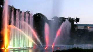 Fountain Show at Hamburgs Planten un Blomen Park [upl. by Roanna]