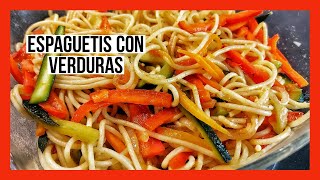 ESPAGUETIS CON VERDURAS Y TOMATE [upl. by Sirromed347]