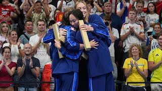 Team USAs Womens 4x100 Medley Relay Team Wins Gold Sets New World Record [upl. by Llered]