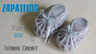 Como tejer un ajuar a crochet zapatitos escarpines a crochet [upl. by Sivart456]