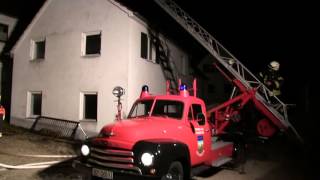 Stadel in Burtenbach brennt ab  Feuerwehr rettet Wohnhaus [upl. by Rosen]