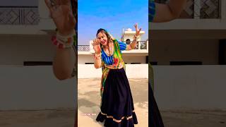 Lal Suit me Lage pathaka  Balkrishna rajasthani song  Instagram trending song ladies dance muskan [upl. by Marita]