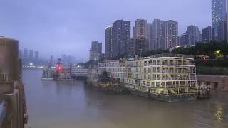 Naik Kapal di Sungai Yangtze di Chongqing [upl. by Tenaj]