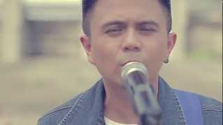 Sigit Wardana  Kunci Hatiku Official Video [upl. by Dominick]