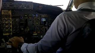 Sriwijaya Air 732 Landing Runway 25R Soetta Cockpit View [upl. by Gustin649]