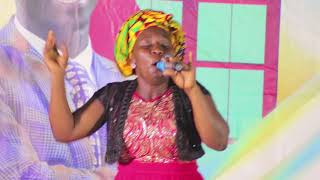 DORCAS APPIAH PERFORMS ON STAGE WITH EVANGELIST AKWASI AWUAH AWURDE SORE LIVE [upl. by Sherry]