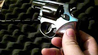 Taurus 357 Magnum Model 605 Rosewood Grips [upl. by Alicirp]