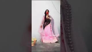 Lamba lamba ghunghatshortvideotrendingyoutubeshortsshortsviralvideo bollywooddanceharyanvi [upl. by Wattenberg]