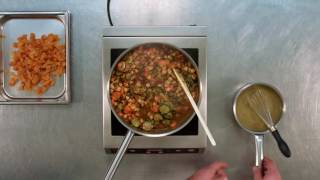 Tajine de légumes aux abricots et aux amandes [upl. by Ocsinarf]