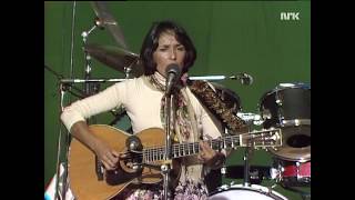 Joan Baez  Blowin in the Wind Live 1978 [upl. by Cardinal373]