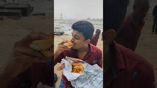 Tendulkar favorite Vada Pav near Siddhivinayak Temple 🔥 [upl. by Murray705]