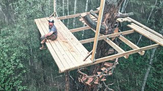 My HUGE TREE HOUSE  Got Caught in the rain  An ingenious solution for the stair railing [upl. by Gerius]