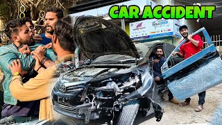 CAR K DOOR NIKAL GAE😱  CAR ACCIDENT PHADDA  MISHKAT KHAN [upl. by Ssor]