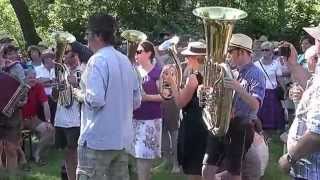 Niederbayerischer Musikantenstammtisch lässt die Klarinetten tanzen [upl. by Brynne]