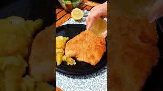 Putenschnitzel ein Schnitzel so richtig lecker shorts [upl. by Eltsirk]