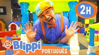 Blippi Visita um Parque Coberto Kindeland  2 HORAS DE BLIPPI  Vídeos Educativos em Português [upl. by Kacey195]