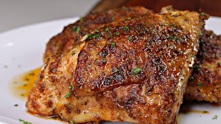 QUICK AND EASY OVEN BAKED CHICKEN THIGHS  The BEST Juicy Baked Chicken Thighs [upl. by Akital]