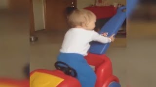 video divertentiBambini piccoli che fanno ridere [upl. by Roberta918]