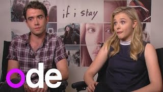 If I Stay Chloe Grace Moretz and Jamie Blackley talk One Direction and Instagram stalking [upl. by Dorrie797]