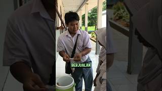 Pelajar ini berjualan untuk memenuhi kebutuhan hidup 😟‼️shorts shortvideo [upl. by Joice349]