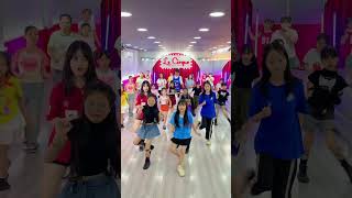 Trend nhảy Samba La La La Remix  Lớp Tiktok thầy Huy  Follow thầy để xem nhiều Clip nhảy hơn nhé [upl. by Eciened]