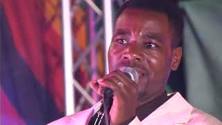 Charles Charamba KUNA MWARI KUDENGA live  HICC 2005 [upl. by Noreht]