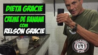 RELSON GRACIE MOSTRA COMO FAZER CREME DE BANANA COM ÁGUA DE COCO [upl. by Onateyac]