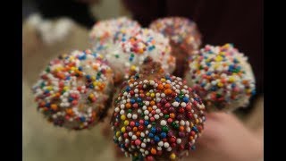 cake pops using Betty Crocker cake mix  quick and easy cake pops [upl. by Anertak322]