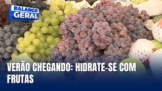 Calor intenso cuide da hidratação com frutas refrescantes [upl. by Ahtibat]