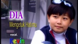 Dia Mengetuk Hatimu  Kevin amp Karyn [upl. by Eliseo]