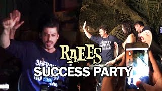 Shahrukh Khans GRAND ENTRY At RAEES SUCCESS PARTY [upl. by Sugna872]