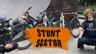 STUNT SECTOR  ОБЪЕЗД ПАРКА НА ЗАДНЕМ 🎰  СКЕЙТ ПАРК  ЧЕРНОВЦЫ [upl. by Sterrett]