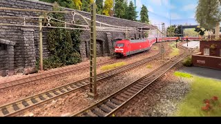 Modellbahn H0 Info amp Vorstellung Märklin MünchenNürnbergExpress amp der Kukident  Express [upl. by Oaht48]