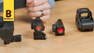 Quick Tip Red Dot vs Holographic Sight  Whats the Difference [upl. by Cos]