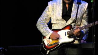 Dwight Yoakam  Ring of Fire and Dim Lights at the Ryman [upl. by Pokorny]