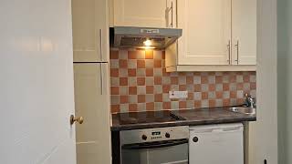 2 bed flat for salle New Cross Road SE14 via Hunters estate in agents Forest Hill SE23 [upl. by Yennep249]