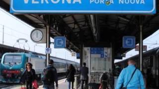 Annunci Trenitalia amp TreNord dalla stazione di Verona Porta Nuova [upl. by Costanza]