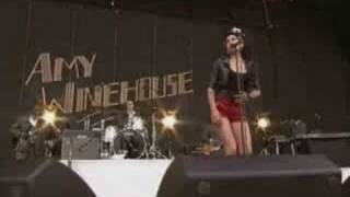 Amy Winehouse live Addicted [upl. by Wernda]